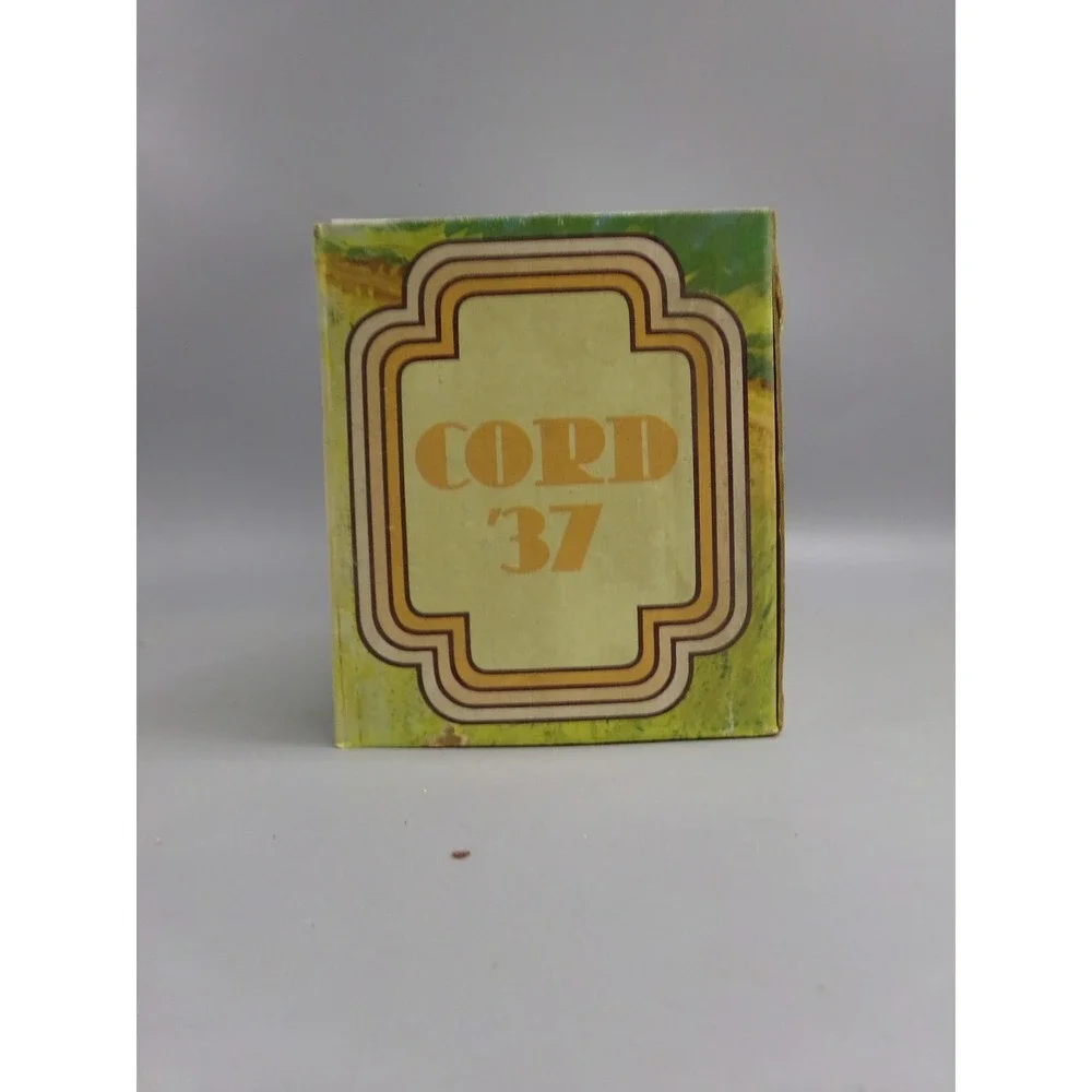 Vintage Avon Cord '37 Tai Winds‎ After Shave 7 fl. oz. Collectible Car Box